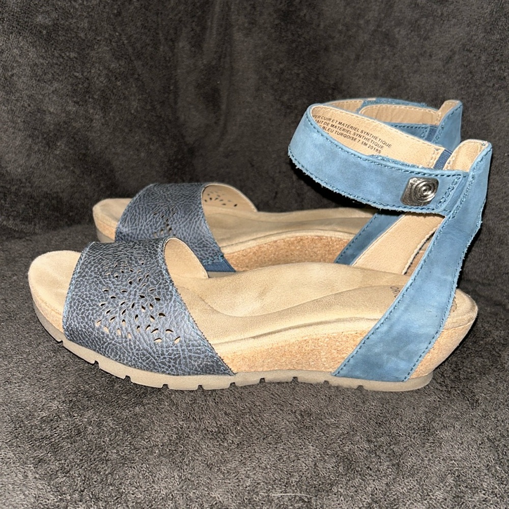 Last Chance! Earth Sandals